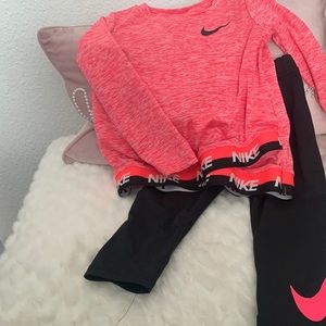 Nike Toddler Girl Dri-Fit Set 2T